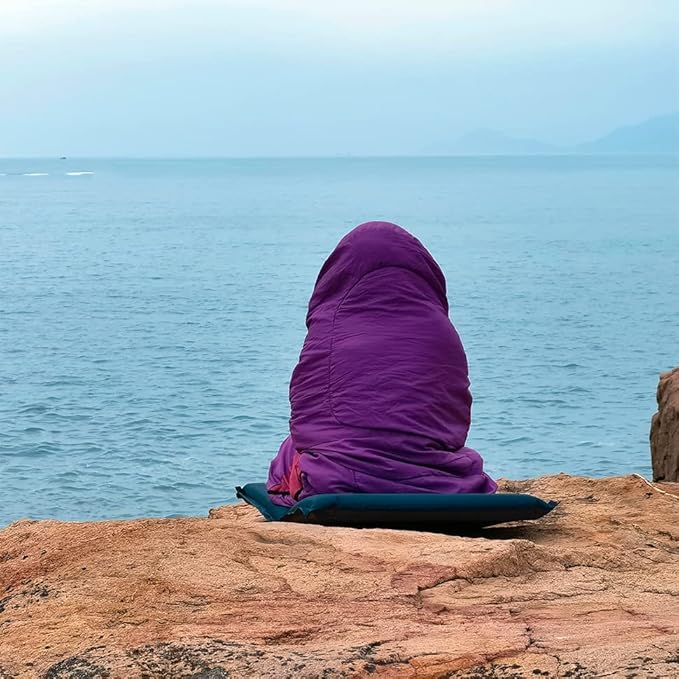 Clostnature Sleeping Bag for Adults and Kids - Lightweight Camping Sleeping Bag for Girls, Boys, Youths, Ultralight Backpacking Sleeping Bag for Cold Weather - Compression Sack Included(Right Zipper)