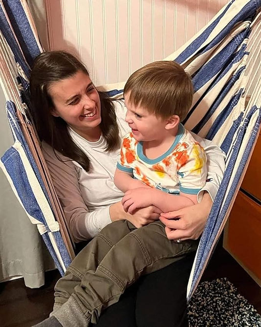 ADVOKAIR Hammock Chair Swing (500 lbs Max) - Hanging Hammock Chair Rope Swing Indoor for Bedroom, Outdoor, Patio, Bedroom, Porch, Deck - Sturdy Steel Bar with Anti-Slip Safety Rings