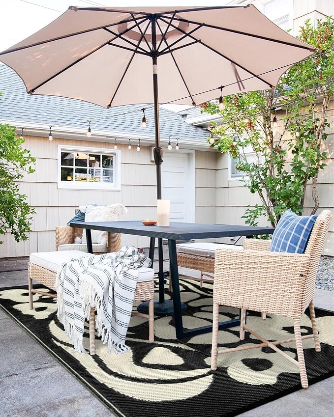 Wonnitar 8x10 Outdoor Patio Rug Clearance,Waterproof Plastic Straw Rugs Reversible Outside Large Mat,Abstract Floral Lightweight Carpet for Backyard Balcony RV Camping Deck (Black & White, 8'x10')