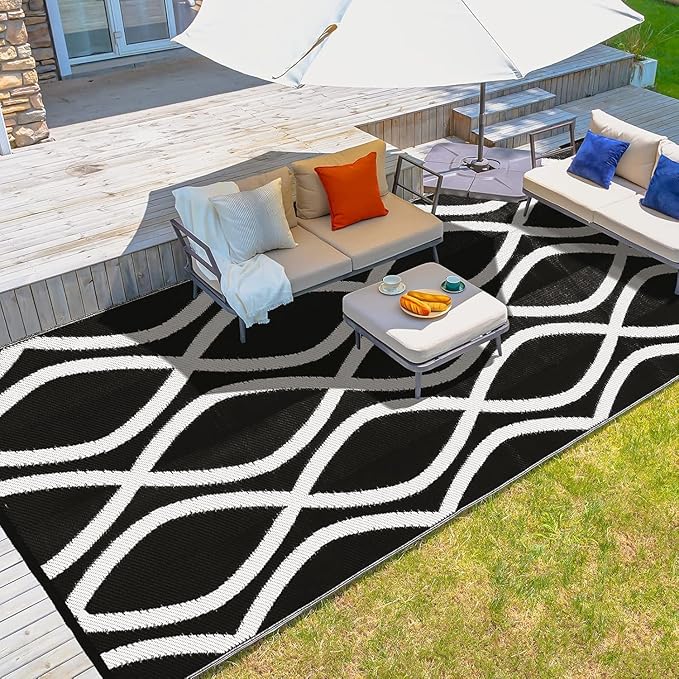wikiwiki Outdoor Rug, 5x8ft Waterproof Reversible Mat Indoor Outdoor Rugs Carpet, Small Area Rug Plastic Straw Rug for Patio Deck Balcony Pool RV Camping Beach Picnic, Black & White, Rugscape Series