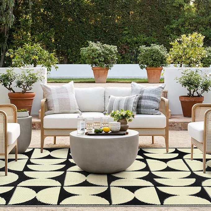 Wonnitar Outdoor Rug 6x9 Waterproof for Patio, Reversible Outdoor Plastic Straw Rug Large Portable RV Camping Rug, Geometric Outside Area Rug for Backyard Balcony Garden (Black & Beige,6'x9')