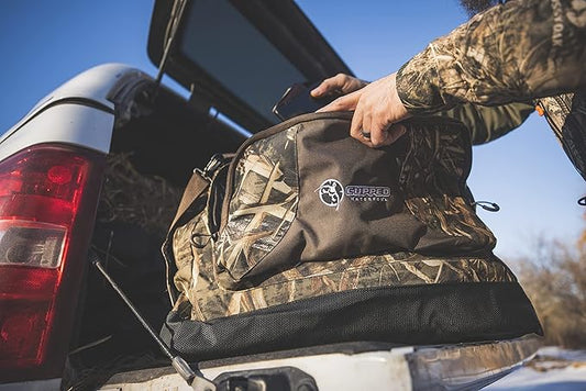 Camo Wader Storage Bag, Expandable Duck Hunting Wader Bag with Fold-Out Neoprene Mat and Waterproof Pockets