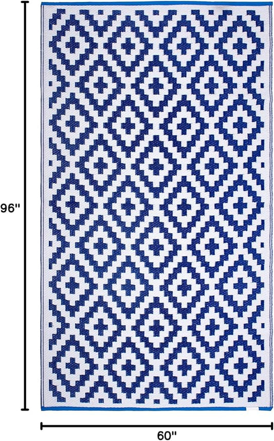 FH Home Outdoor Rug - Waterproof, Fade Resistant, Reversible - Premium Recycled Plastic - Geometric - Patio, Porch, Deck, Balcony - Aztec - Blue & White Crease Free - 5 x 8 ft