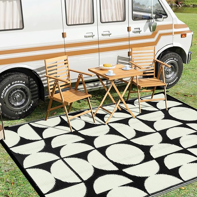 Wonnitar Outdoor Rug 5x8 Waterproof Reversible Plastic Straw Rug for Patio Clearance, Outside Area Rug RV Rug for Camping, Indoor Outdoor Geometric Mat for Deck Balcony Porch (Black & White,5'x8')