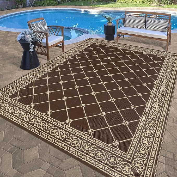 HiiARug Reversible Patio Floor Mat 5x8 Plastic Straw RV Camping Rug Reversible Large Mats for Outdoor, Patio, Backyard, Deck, Picnic, Beach, Trailer, Camping (Brown)