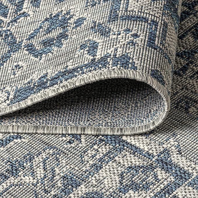 JONATHAN Y SMB105B-9SQ Estrella Bohemian Medallion Textured Weave Indoor/Outdoor Area Rug, Coastal, Traditional, Vintage for Bedroom, Kitchen, Living Room, Easy-Cleaning, Navy/Gray, 9' Square