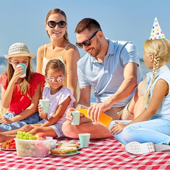 Outdoor Picnic Blanket, Foldable Waterproof Sand Beach Mat in Large 80x60in for Beach Camping Hiking Travel Family Concerts Portable Beach Blankets (Red)