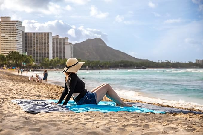 Sand Free Beach Blanket, Large Beach Mat, Water Resistant Mat Quick Drying, Lightweight & Durable with 4 Stakes & 4 Corner Pockets, Compact for Travel, Camping, and Hiking