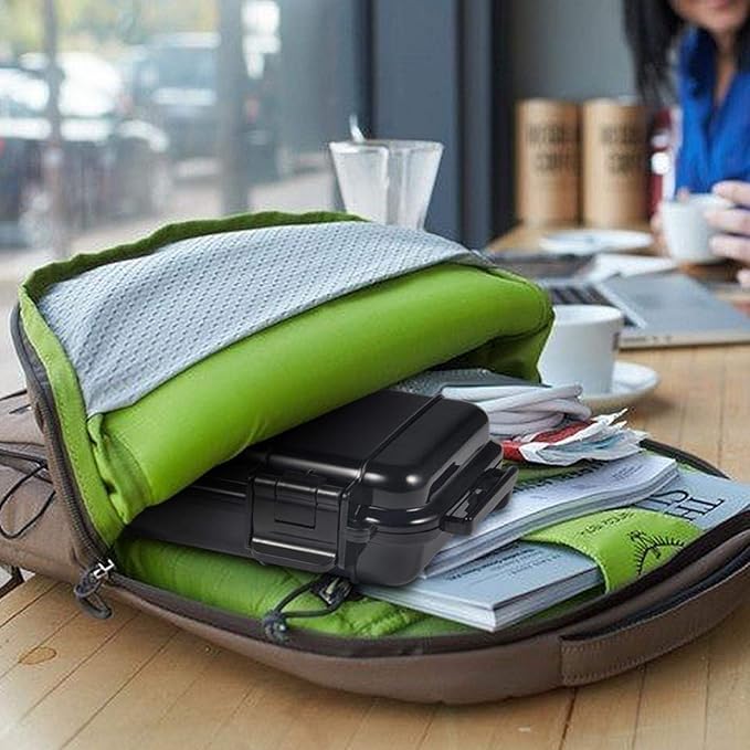 Plastic Storage Case, Waterproof Dry Box Storage Case, Durable Dry Storage Box 2 U‑Shape Buckle Portable Storage Case Waterproof for Camping Fishing