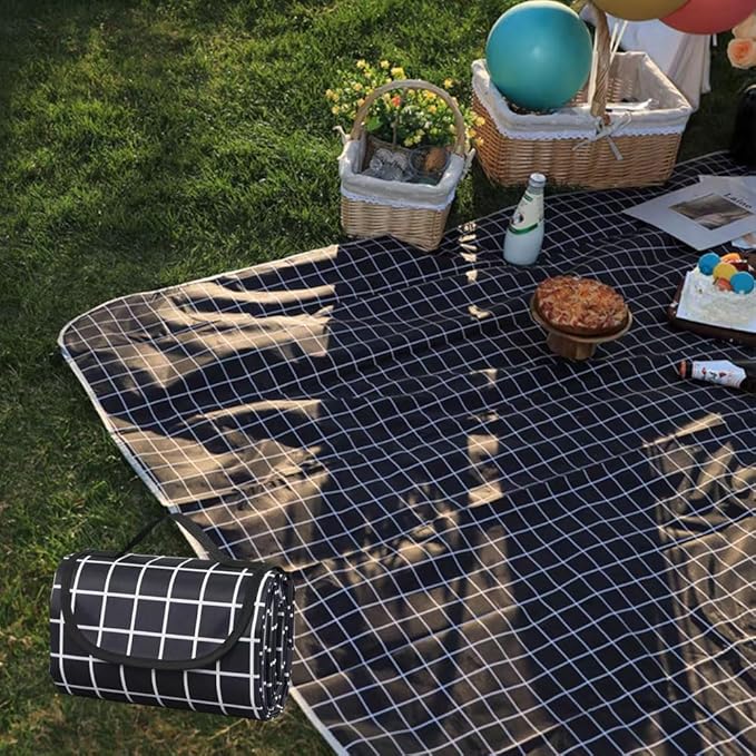 Extra Large Beach Blanket Outdoor Picnic Blankets, Foldable Waterproof Sand Free Picnic Mat for Festival BBQ Park Grass Lawn Camping Hiking Travel Concerts (Black, 80x60 in)