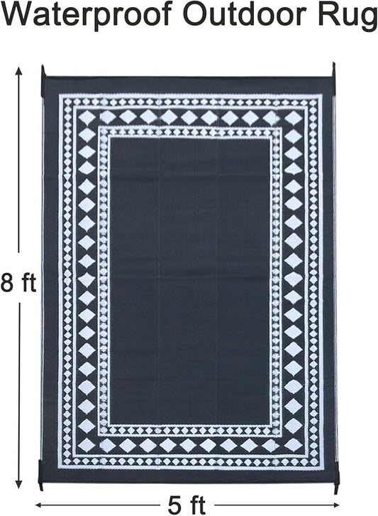 RURALITY Outdoor Rugs 5x8 Waterproof for Patios Clearance,Plastic Straw Mats for Backyard,Porch,Deck,Balcony,Black and White