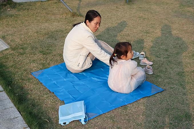 Orga'Neat Pocket Picnic Blanket, Sandproof Lightweight Pocket Camping Tarp, 55″x 39″ Foldable & Fits into Small Bag, Water Resistant Washable Quick Dry Compact Beach Mat for Outdoor Recreation