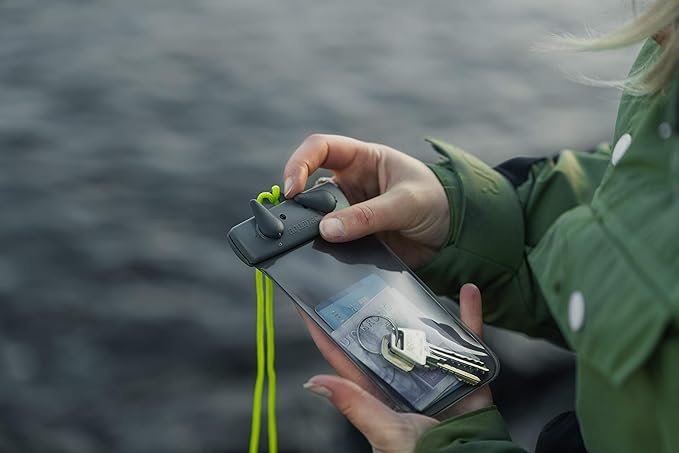 Aquapac Keymaster Waterproof Travel Case, Made in the UK, Carry Cord, Travel Essential, 5 Year Warranty, Watersports, Hiking, Mountain Biking, Running Accessory