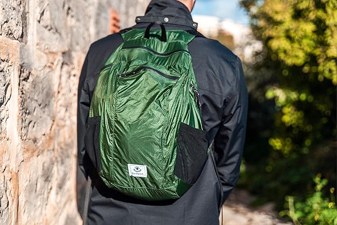 4Monster Hiking Daypack,Water Resistant Lightweight Packable Backpack for Travel Camping Outdoor