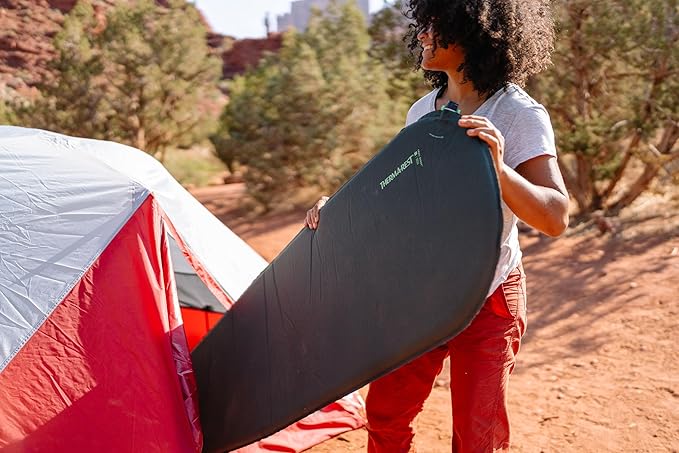 Therm-a-Rest Trail Scout Self-Inflating Camping and Backpacking Sleeping Pad, Large - 77 x 25 Inches, Winglock Valve, Deep Forest