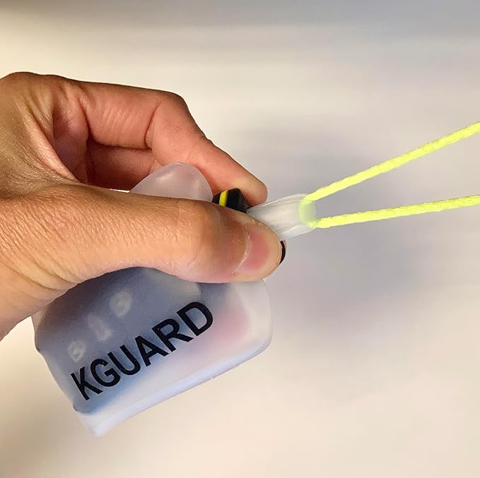 Compact, Waterproof and Watertight Key Pouch for the car electronic key. Certified (IPX8). Designed for water sports (Surfing, Sup, Kitesurfing, Windsurfing, Foil, Swimming, sailing...)