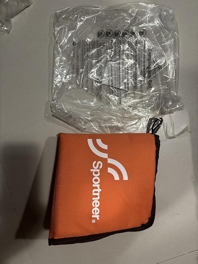 Sportneer Sitting Pad, Sit Pads for Backpacking Portable Camping Sit Pad Waterproof Folding Pad Stadium Seat Pad for for Camping Picnics Hiking