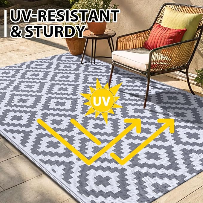 Smiry Waterproof Outdoor Rug 4x6 ft, Reversible Plastic Straw Patio Camping Rugs, Outdoor Indoor RV Mat Carpet for Patio, Outside Entry, Backyard, Deck, Bench, Picnic, Camper, White & Grey