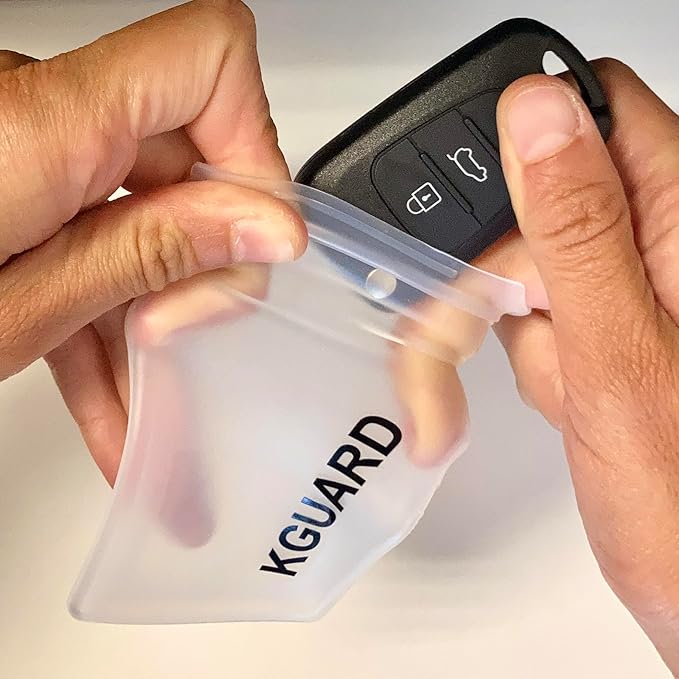 Compact, Waterproof and Watertight Key Pouch for the car electronic key. Certified (IPX8). Designed for water sports (Surfing, Sup, Kitesurfing, Windsurfing, Foil, Swimming, sailing...)