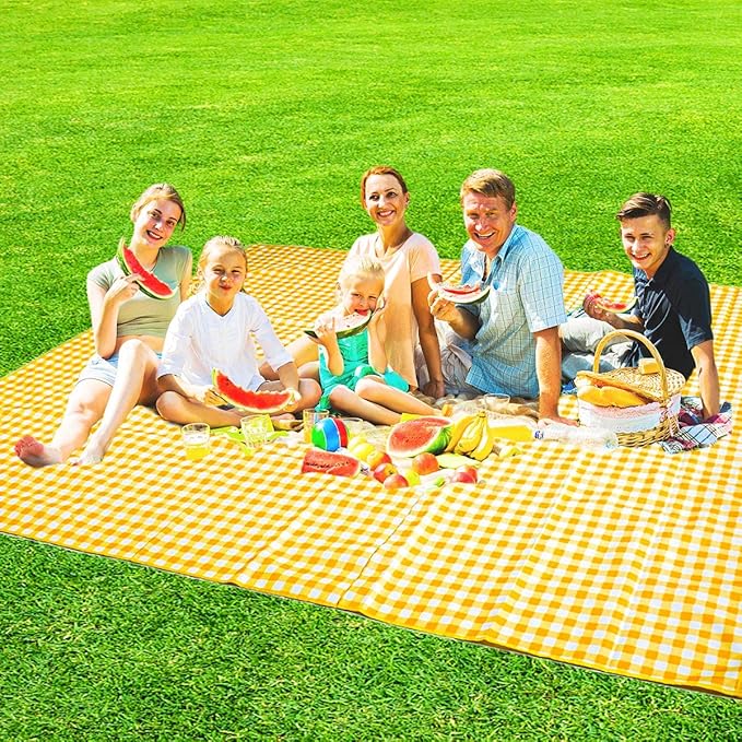 ZHUYNXIR Extra Large Picnic Blanket, 87x87 inch Waterproof Picnic Blanket, Gingham Picnic Mat for Beach, Camping Grass Picnic Blankets.