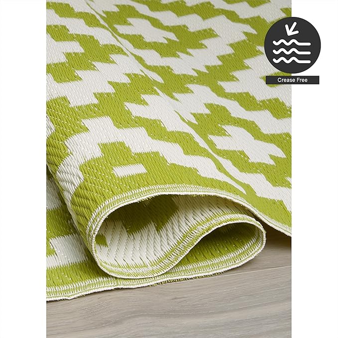 FH Home Outdoor Rug - Waterproof, Fade Resistant, Reversible - Premium Recycled Plastic - Geometric - Large Patio, Deck, Sunroom, Camping, RV - Aztec - Green & White Crease Free - 6 x 9 ft