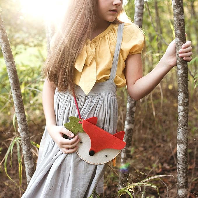 Petit Collage DIY Woodland Fox Felt Bag, Crossbody Bag for Kids with Matching Acorn Zipper Purse for Kids – DIY Crafts Sewing Kit– Makes a Great Gift Idea for Ages 6+