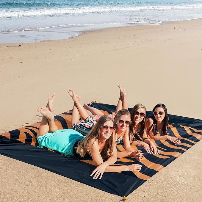 Sandproof Waterproof Beach Blanket, 80"x80" Large Beach Mat for 4-6 Adults, Lightweight Quick Dry Windproof Picnic Mat