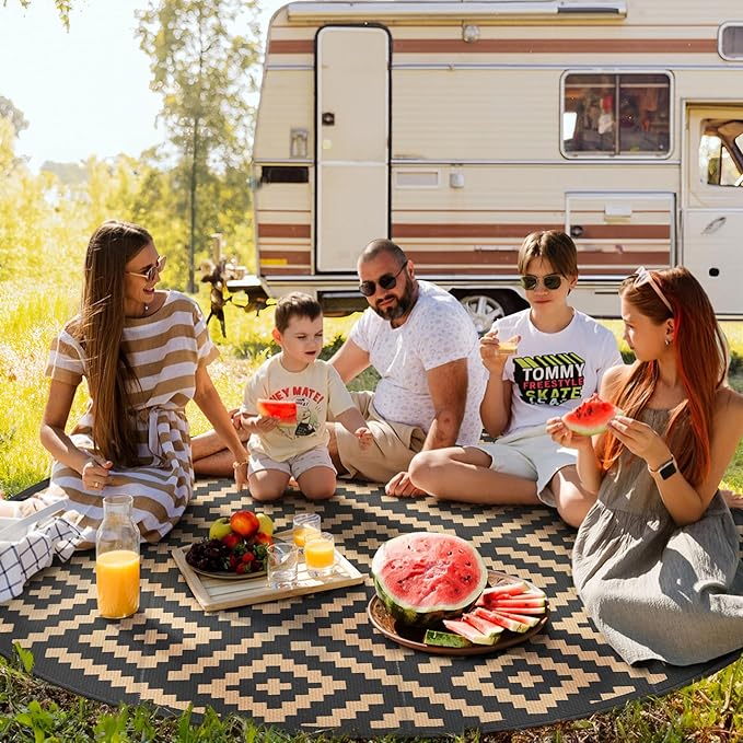 GENIMO 8' Round Outdoor Rug for Patios Clearance, Reversible Plastic Straw Rugs, RV Camping Mat for Camper, Balcony, Backyard, Picnic, Deck, Black & Brown