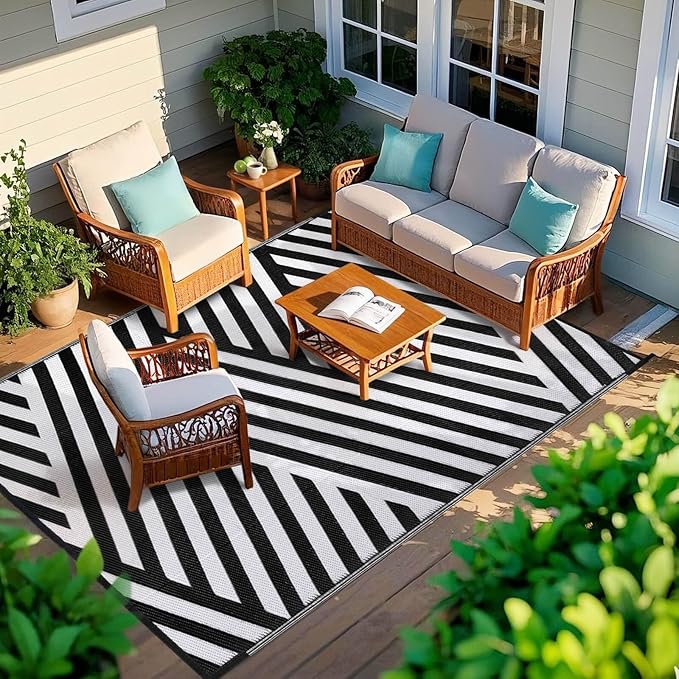 Outdoor Patio Plastic Straw Rug - 4'x6' Outdoor Camping Rug Waterproof Reversible, Area Carpet Patios Clearance RV, Outside Porch Balcony Deck for Camper, White & Black