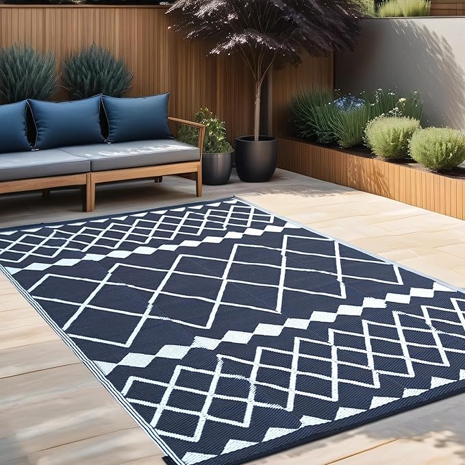 Outdoor Rugs 8x10 for Patios Clearance,Waterproof Mats for Camping,Porch,RV, Portable Plastic Straw Area Rugs Carpet for Picnic,Reversible,Black and White