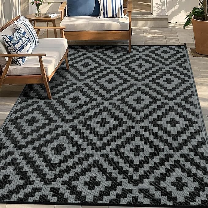 Outdoor Patio Plastic Straw Rug - 6'x9' Outdoor Camping Rug Waterproof Reversible, Area Carpet Patios Clearance RV, Outside Porch Balcony Deck for Camper, Black & Grey