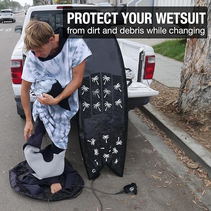 Ho Stevie! Durable Wetsuit Changing Mat/Waterproof Dry-Bag for Surfers (Clean Wetsuit, Clean Car)