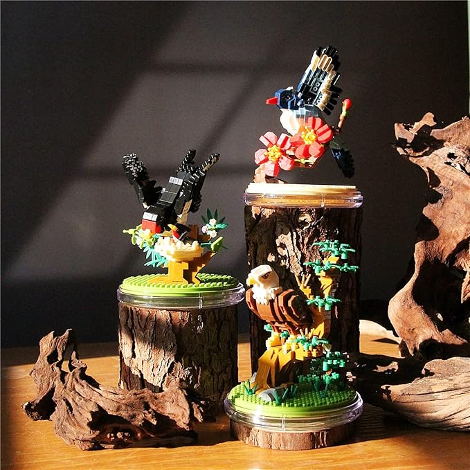 Thcbme Bird Animals Building Block Toy Set, Parrot, Swallow, Eagle, Creative Set to Build and Display, Compatible with Lego 6254100 Building Accessory, Great Gift for Kids with Ages 6+(Eagle 466pcs)