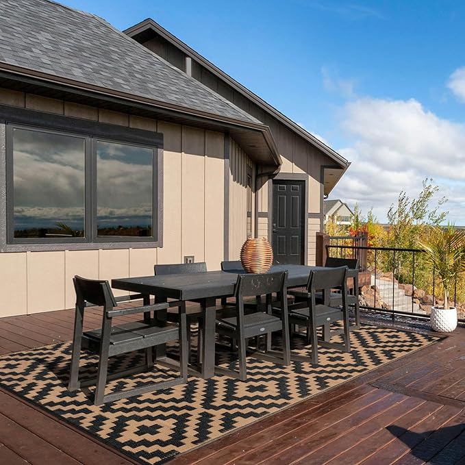 Outdoor Patio Plastic Straw Rug - 4'x6' Outdoor Camping Rug Waterproof Reversible, Area Carpet Patios Clearance RV, Outside Porch Balcony Deck for Camper, Black & Brown