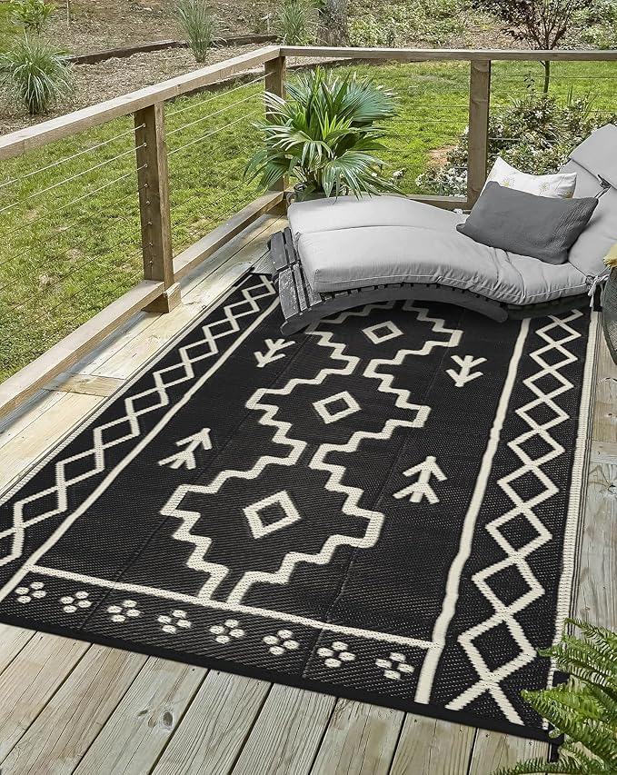 Uphome Outdoor Plastic Straw Rug 6x9 ft, Reversible Waterproof Outdoor Rug Carpet, Black Boho Patio Rug, RV Camping Rug for Outside, Indoor Outdoor Area Rug for Backyard Deck Balcony Picnic, 6'x9'