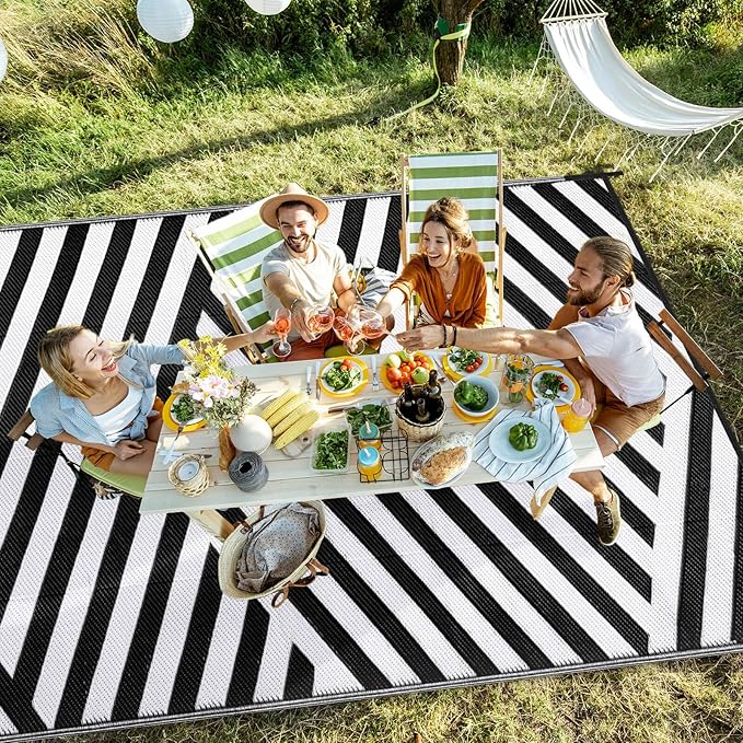 Outdoor Patio Plastic Straw Rug - 4'x6' Outdoor Camping Rug Waterproof Reversible, Area Carpet Patios Clearance RV, Outside Porch Balcony Deck for Camper, White & Black