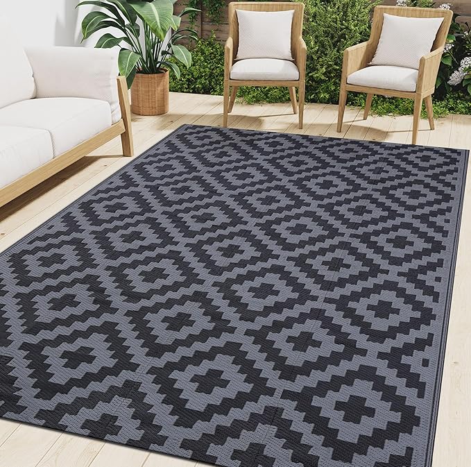 Smiry Waterproof Outdoor Rug 5x8ft, Reversible Plastic Straw Patio Camping Rugs, Outdoor Indoor RV Mat Carpet for Patio, Outside Entry, Backyard, Deck, Bench, Picnic, Camper, Black & Grey