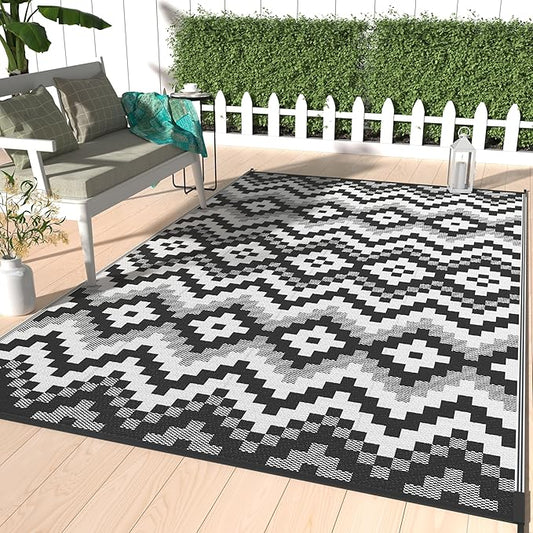 GENIMO Outdoor Rug for Patio, 6' x 9' Lightweight Waterproof Plastic Straw Rugs, Reversible Camping Carpet, Large Area Rugs Mat for RV, Deck, Balcony, Porch, Backyard, Black & White