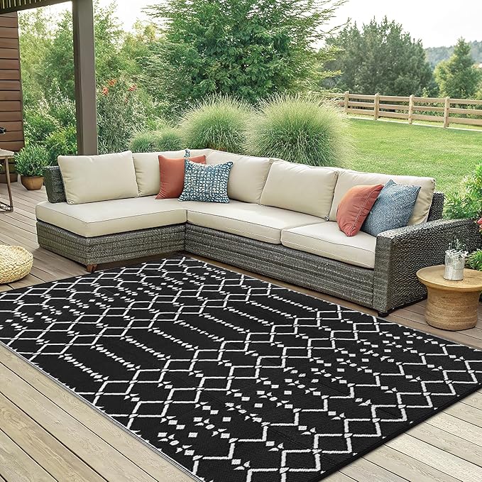 Smiry Outdoor Rug 6x9 ft, Waterproof Reversible Plastic Straw Rugs, Boho Outdoor Area Rug, Outside Floor Mat for Patio, Backyard, Deck, Picnic, Beach, Camping, Black