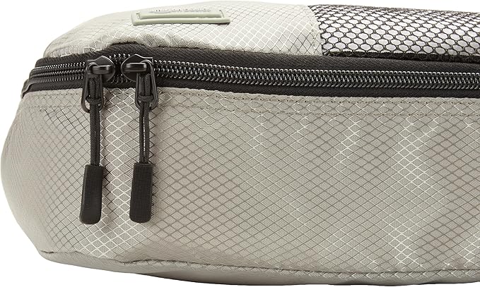 Amazon Basics 4 Piece Packing Cubes with Double Zipper and Mesh Top, Travel Organizer Set, Medium, Gray