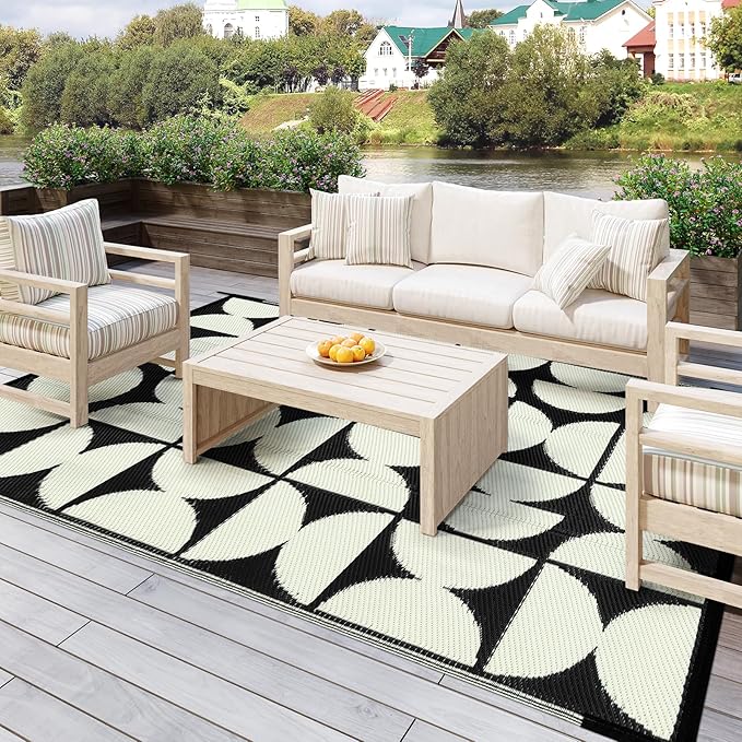 Wonnitar Outdoor Rug 5x8 Waterproof Reversible Plastic Straw Rug for Patio Clearance, Outside Area Rug RV Rug for Camping, Indoor Outdoor Geometric Mat for Deck Balcony Porch (Black & White,5'x8')