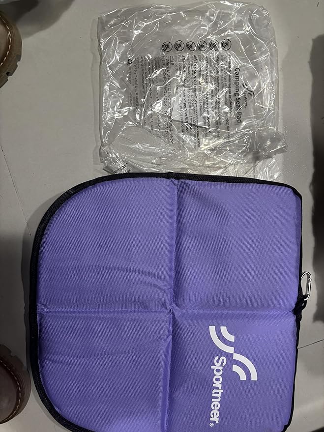 Sportneer Sitting Pad, Sit Pads for Backpacking Portable Camping Sit Pad Waterproof Folding Pad Stadium Seat Pad for for Camping Picnics Hiking