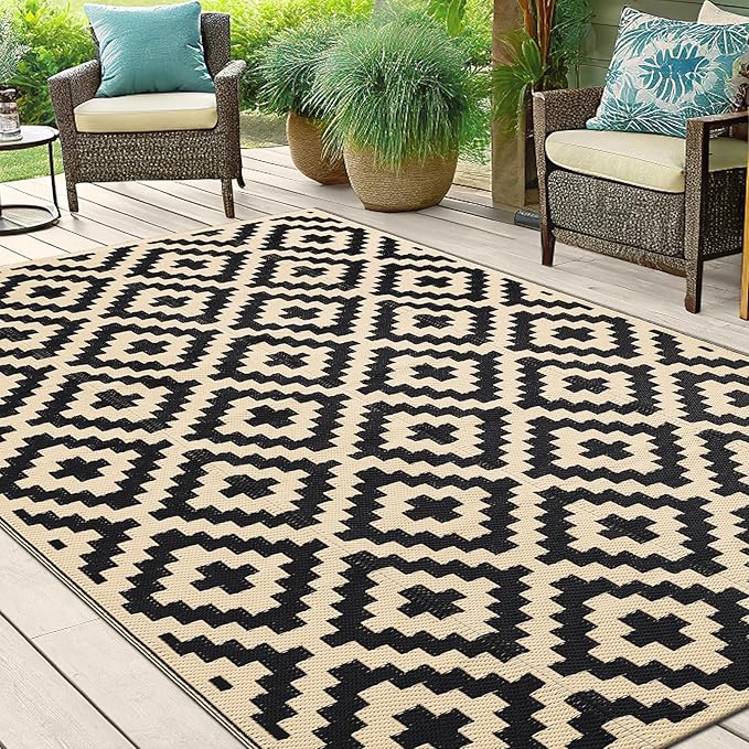Smiry Waterproof Outdoor Rug 5x8 ft, Reversible Plastic Straw Patio Camping Rugs, Outdoor Indoor RV Mat Carpet for Patio, Outside Entry, Backyard, Deck, Bench, Picnic, Camper, Black & Beige
