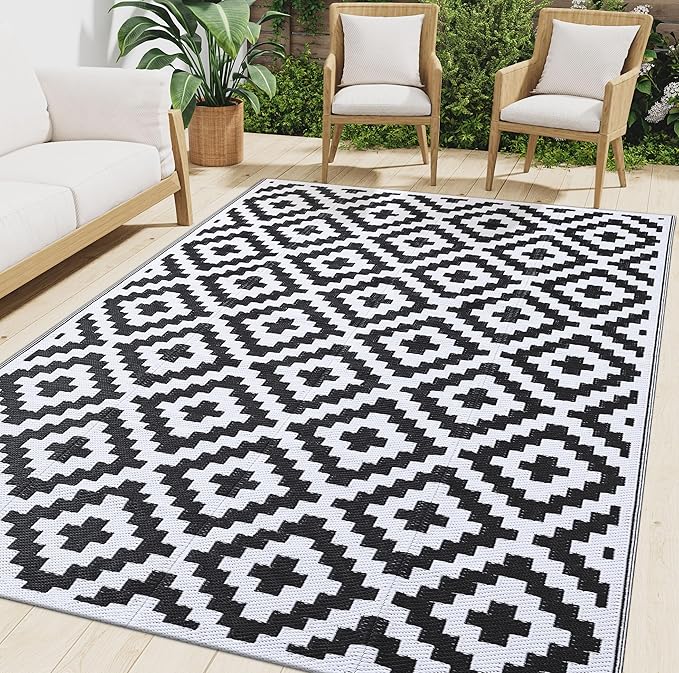 Smiry Waterproof Outdoor Rug 8x10 ft, Reversible Plastic Straw Patio Camping Rugs, Outdoor Indoor RV Mat Carpet for Patio, Outside Entry, Backyard, Deck, Bench, Picnic, Camper, Black & White