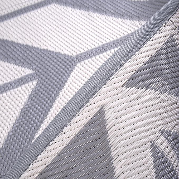 RURALITY Outdoor Rugs 8x10 Waterproof for Patios Clearance,Plastic Straw Mats for Backyard,Porch,Deck,Balcony,Reversible,Arrows Pattern