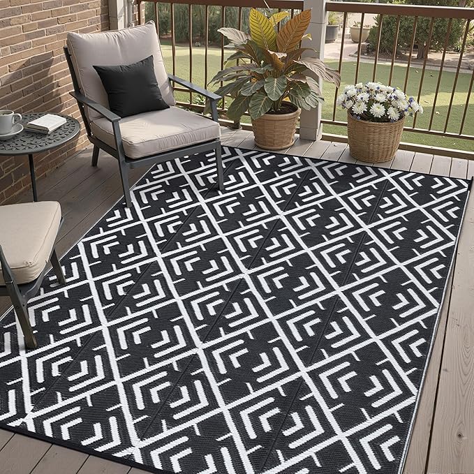 RV Outdoor Rug Waterproof Mat Outdoor Rugs 6'x9' for Patios Clearance Carpet Outdoor Camping Rugs Large Plastic Straw Rug(Geometric Black&White)
