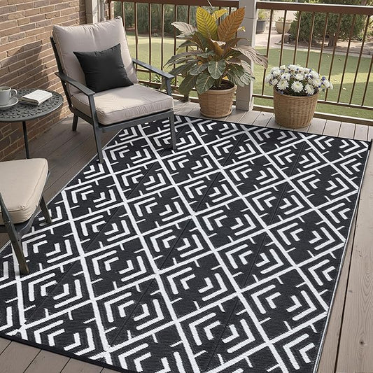 RV Outdoor Rug Waterproof Mat Outdoor Rugs 6'x9' for Patios Clearance Carpet Outdoor Camping Rugs Large Plastic Straw Rug(Geometric Black&White)