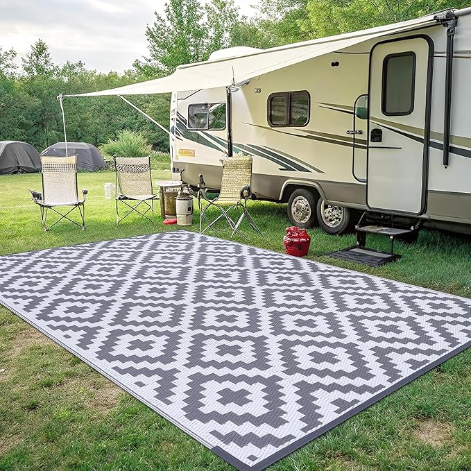 Smiry Waterproof Outdoor Rug 8x10 ft, Reversible Plastic Straw Patio Camping Rugs, Outdoor Indoor RV Mat Carpet for Patio, Outside Entry, Backyard, Deck, Bench, Picnic, Camper, White & Grey
