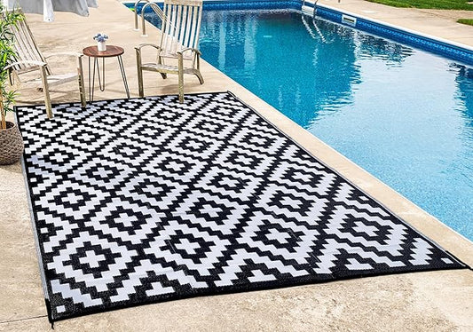 FH Home Outdoor Rug - Waterproof, Fade Resistant, Reversible - Premium Recycled Plastic - Geometric - Large Patio, Deck, Sunroom, Camping, RV - Aztec - Black & White Crease Free - 6 x 9 ft