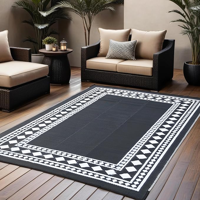 RURALITY Outdoor Rugs 6x9 Waterproof for Patios Clearance,Plastic Straw Mats for Backyard,Porch,Deck,Balcony,Black and White